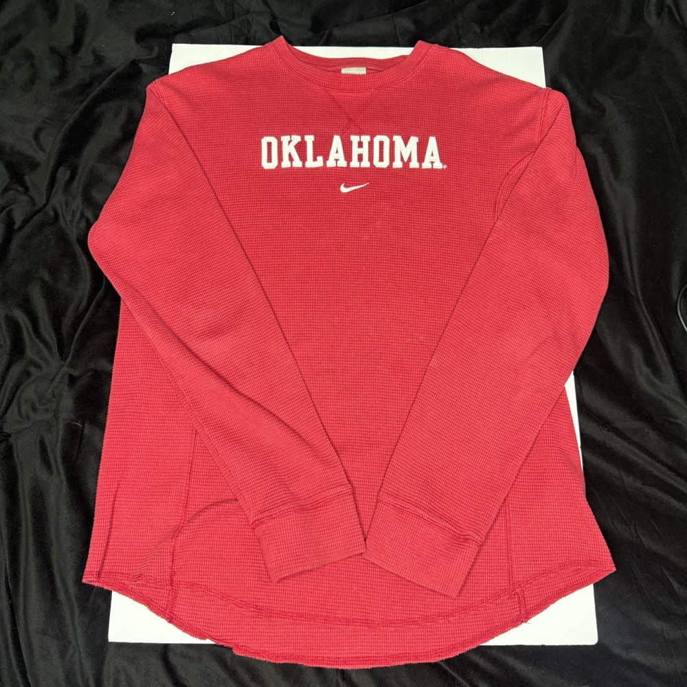 Nike Red Oklahoma Crewneck size large not XL